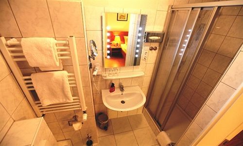 Carlton Mayfair 3* Düsseldorf